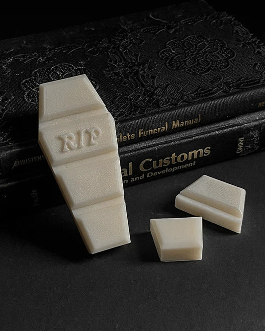 Coffin Snapbar Wax Melt - Haunted Manor