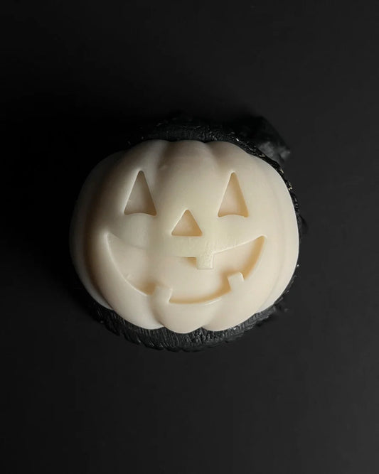 Pumpkin Wax Melt Glow in the dark!