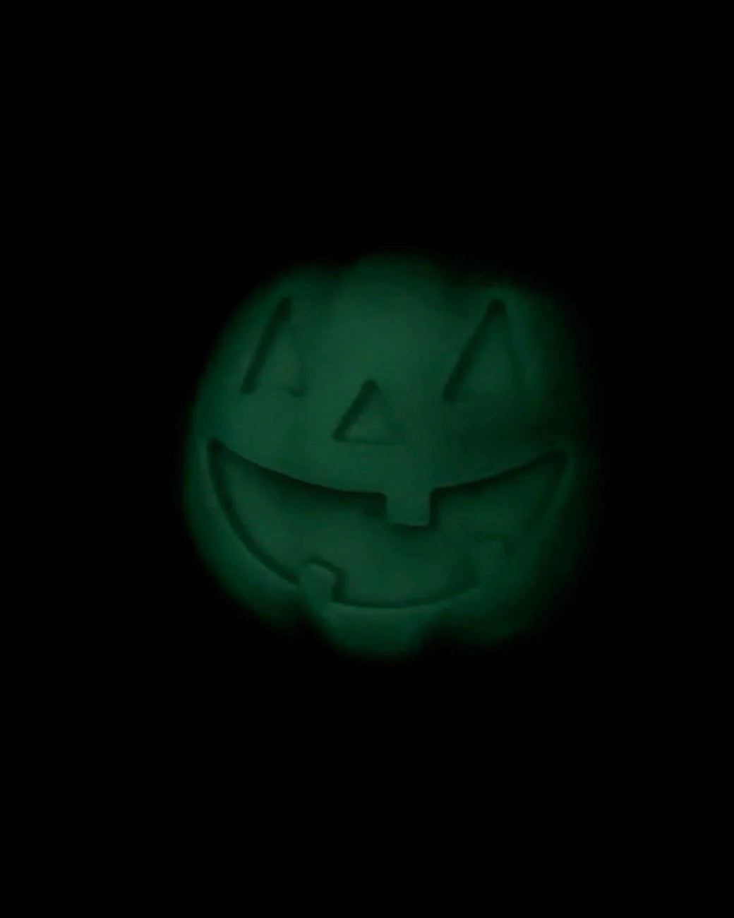 Pumpkin Wax Melt Glow in the dark!