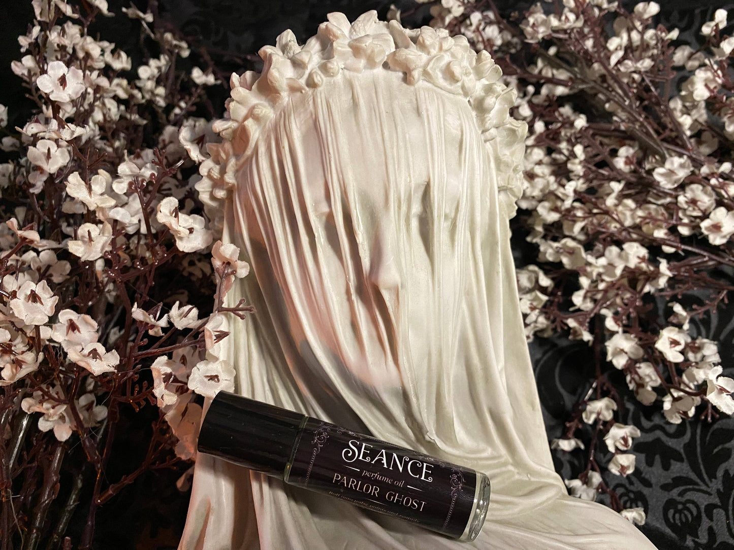 Parlor Ghost perfume oil (bergamot, black tea, lavender)