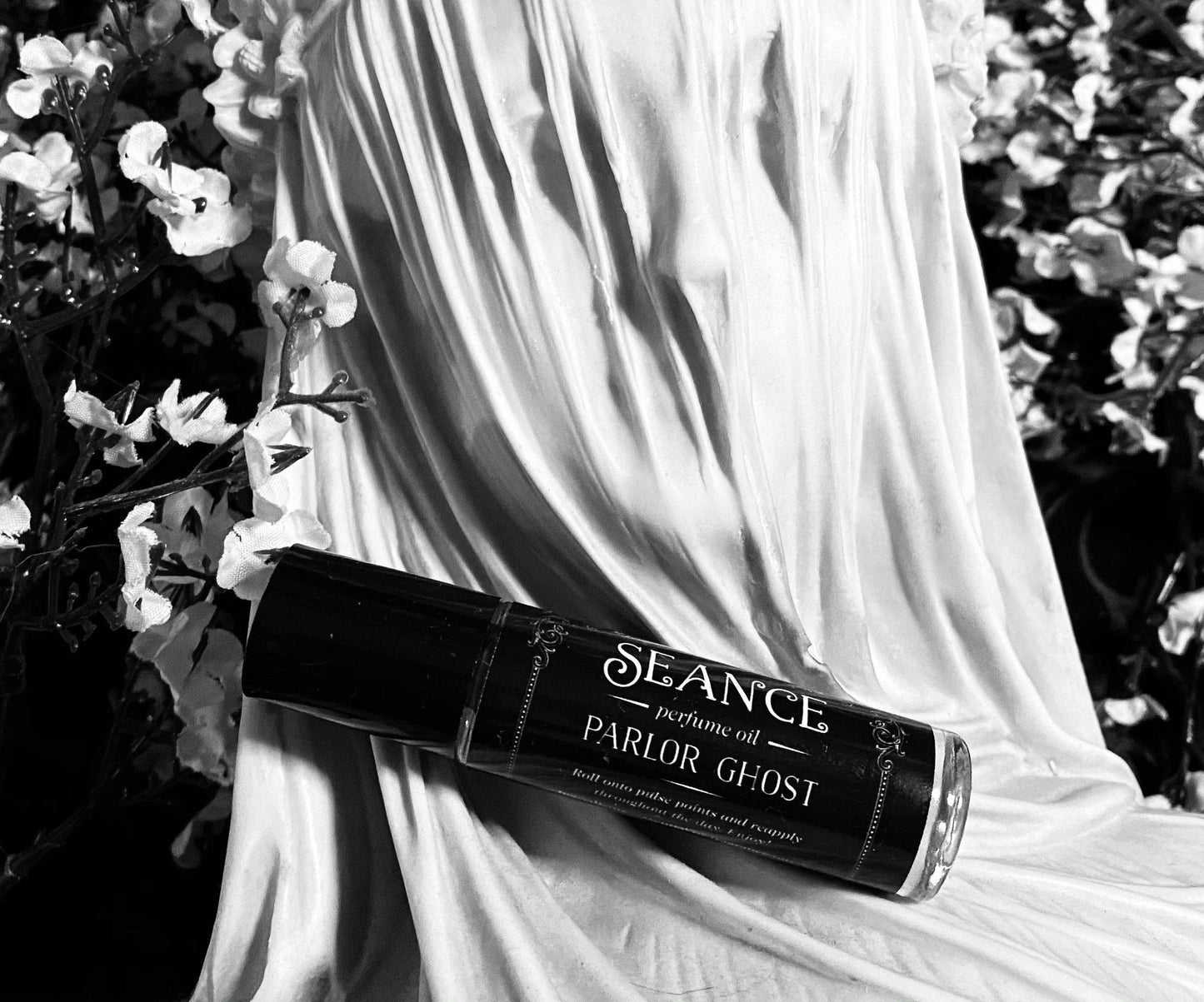 Parlor Ghost perfume oil (bergamot, black tea, lavender)