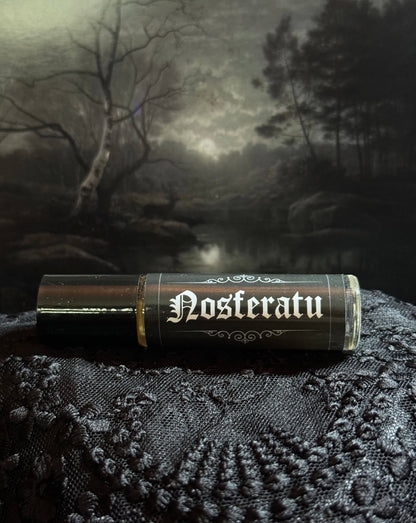 NOSFERATU perfume oil (stone, incense, wine, roses)