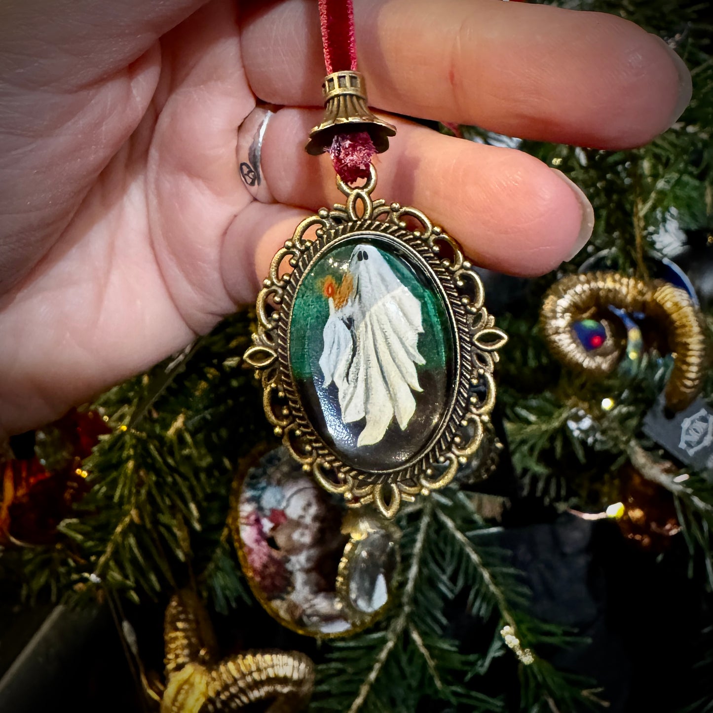 “Monty and the moonie”