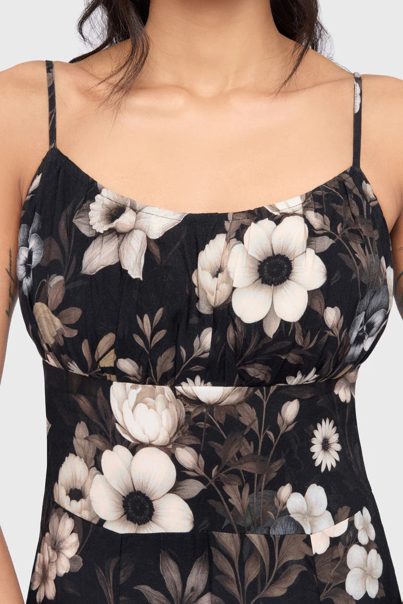 Stella Hour Maxi Dress