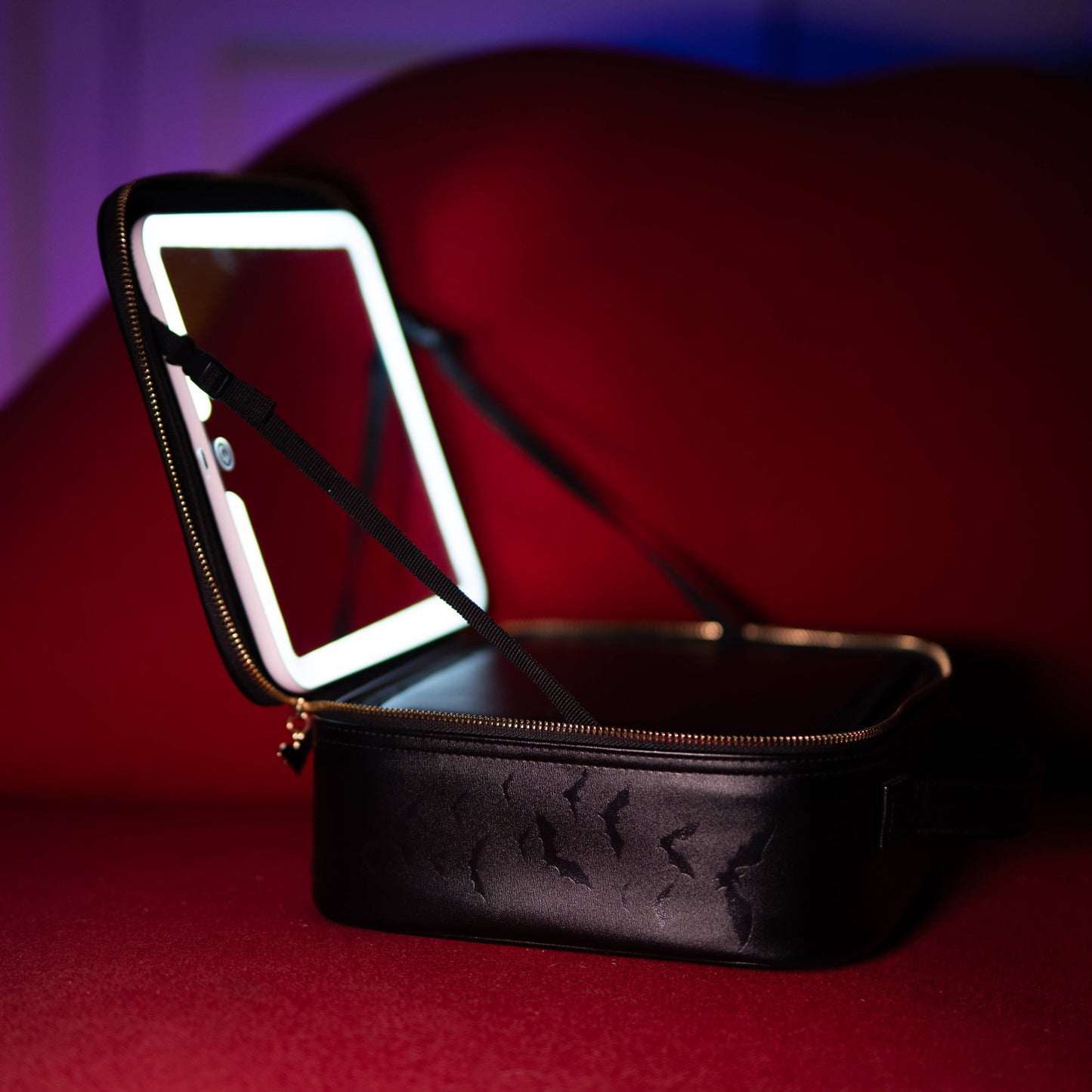 Ozzy Osbourne X Jolie Beauty © - Backstage Makeup Bag