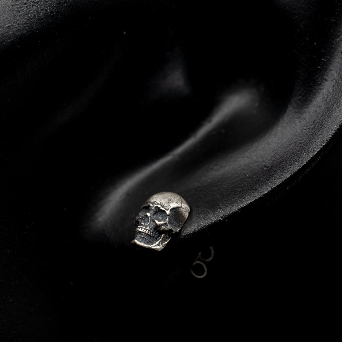 Skull Studs