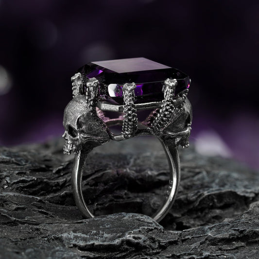 Mausoleum - Amethyst Skull Ring