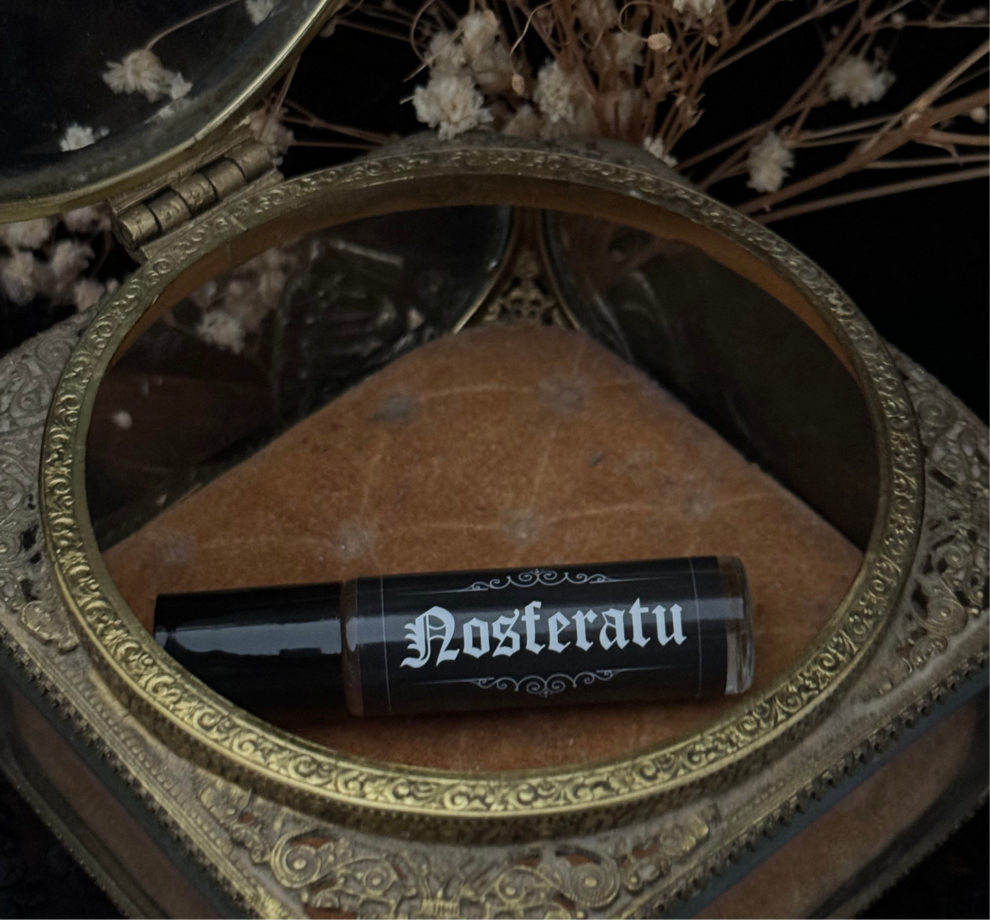 NOSFERATU perfume oil (stone, incense, wine, roses)